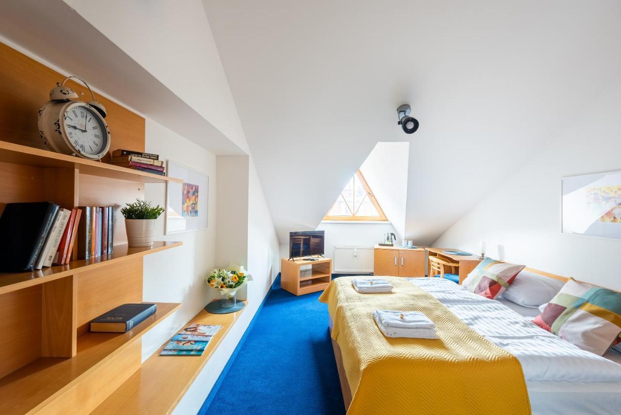 Libero Residence Прага Экстерьер фото
