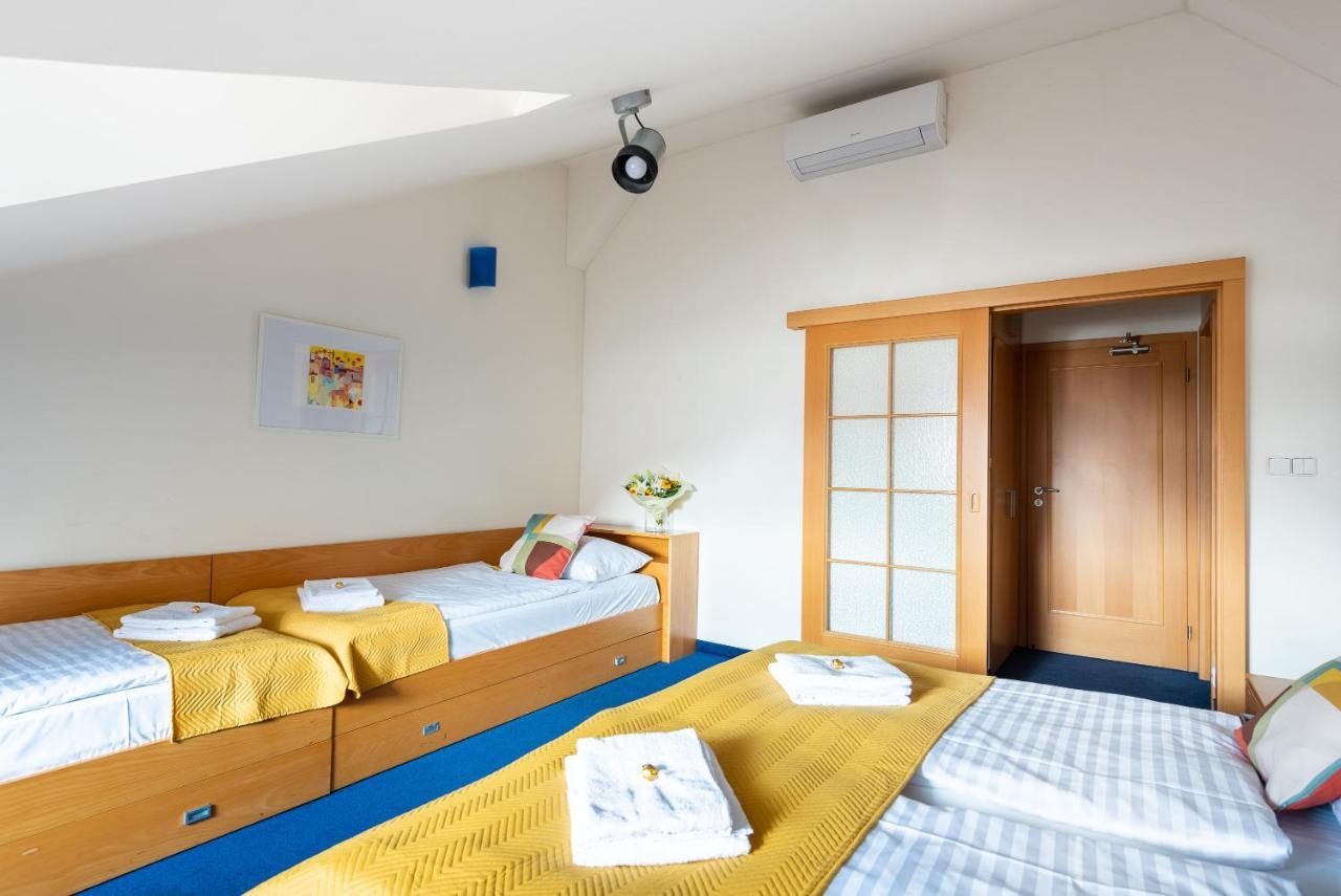 Libero Residence Прага Экстерьер фото
